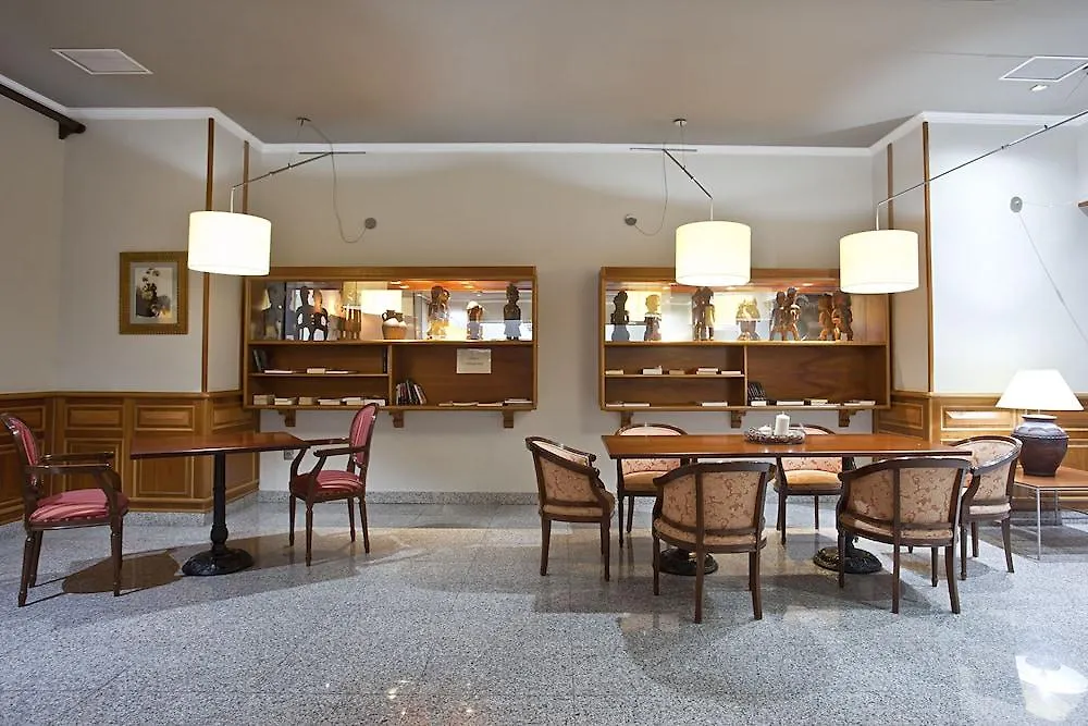 Hotel Ilunion Les Corts Spa Barcelona