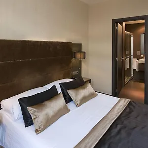 ** Hotel Constanza Hiszpania