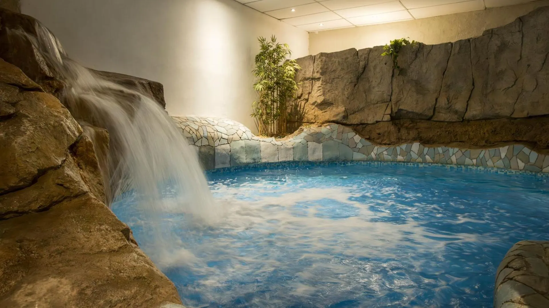 Ilunion Les Corts Spa Barcelona Szálloda